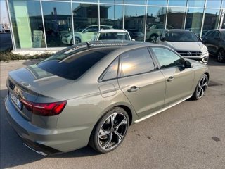 AUDI A4 35 TDI/163 CV S tronic S line edition