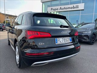 AUDI Q5 2.0 TDI 150 CV Sport