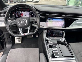 AUDI Q8 45 TDI quattro tiptronic Sport