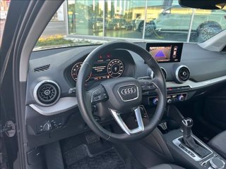 AUDI Q2 35 TFSI S tronic Business Plus