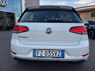 VOLKSWAGEN e-Golf 136 CV