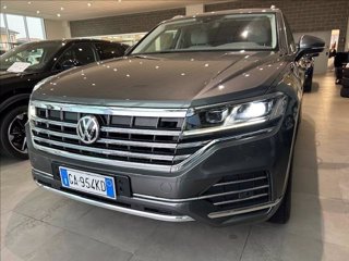 VOLKSWAGEN Touareg 3.0 V6 TDI SCR Elegance