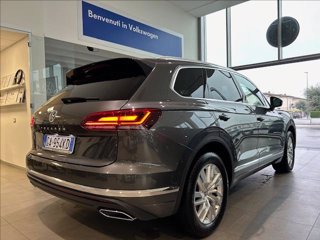 VOLKSWAGEN Touareg 3.0 V6 TDI SCR Elegance