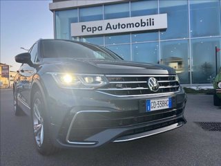 VOLKSWAGEN Tiguan 2.0 TDI 150 CV SCR DSG R-Line