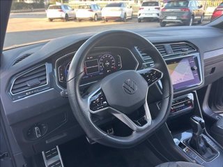 VOLKSWAGEN Tiguan 2.0 TDI 150 CV SCR DSG R-Line