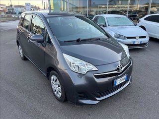 TOYOTA Verso-S 1.3 MT Active