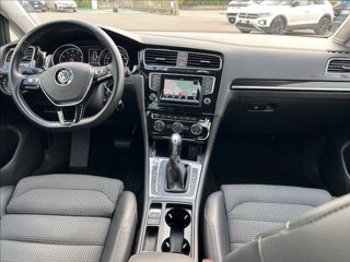 VOLKSWAGEN Golf Variant 1.4 TGI DSG Executive BlueMotion