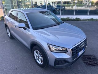 AUDI Q2 30 TDI S tronic Business