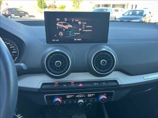 AUDI Q2 30 TDI S tronic Business