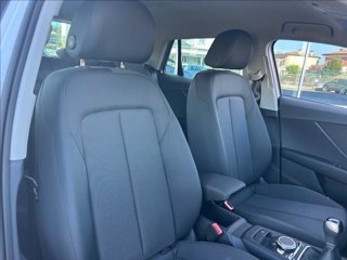 AUDI Q2 30 TDI S tronic Business