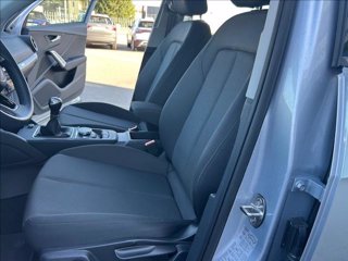 AUDI Q2 30 TDI S tronic Business