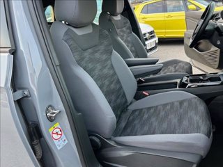 VOLKSWAGEN ID.4 Pure Performance