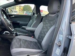 VOLKSWAGEN ID.4 Pure Performance