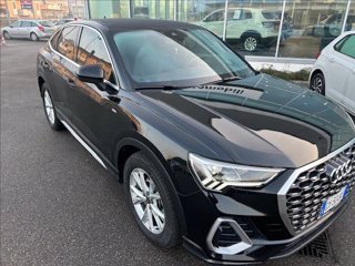 AUDI Q3 SPB 35 TDI S tronic S line edition